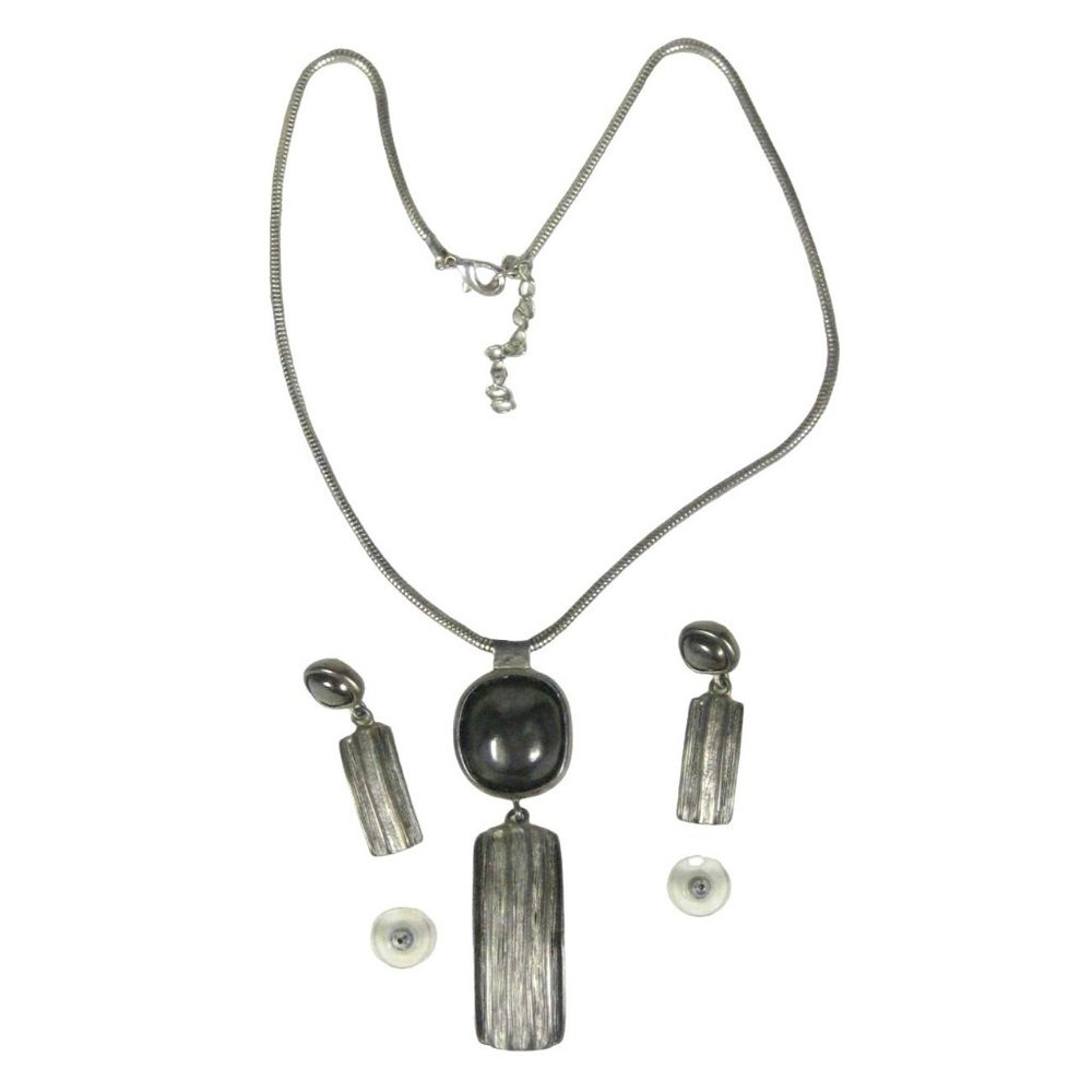 Set of 3 Necklace Earrings 18 in Silvertone Chain Hammered Pendant Modern READ